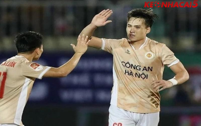 Sự nghiệp nổi bật của chàng trai trẻ