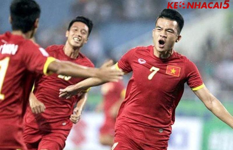 Thông tin về thành tích của tiền vệ Ngô Hoàng Thịnh